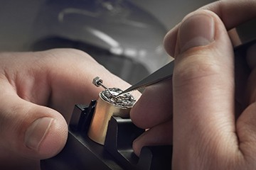 杭州江诗丹顿手表在那里官方售后维修